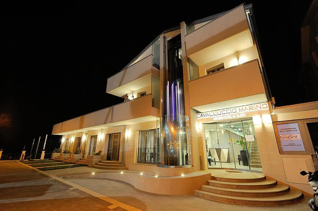Hotel&Residence Cavalluccio Marino Rímini Exterior foto
